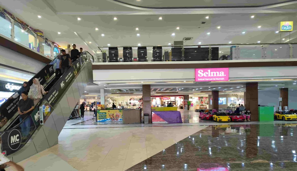 Mall Sepi Pengunjung dan Pasar Sepi Pembeli, Alarm Keras Bagi Pemerintah!