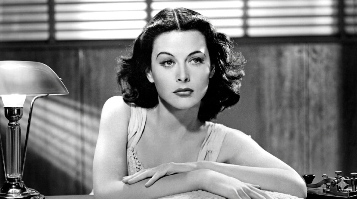 Hedy Lamarr: Dari Artis Hollywood hingga Jadi Penemu di Bidang Teknologi
