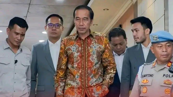 Cek Fakta: Benarkah Ijazah Jokowi Hilang Setelah Roy Suryo dan dr. Tifa Bebas?